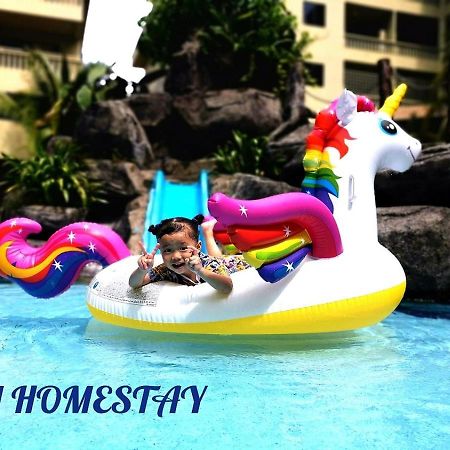 Em Homestay Pekan Pangkor ภายนอก รูปภาพ