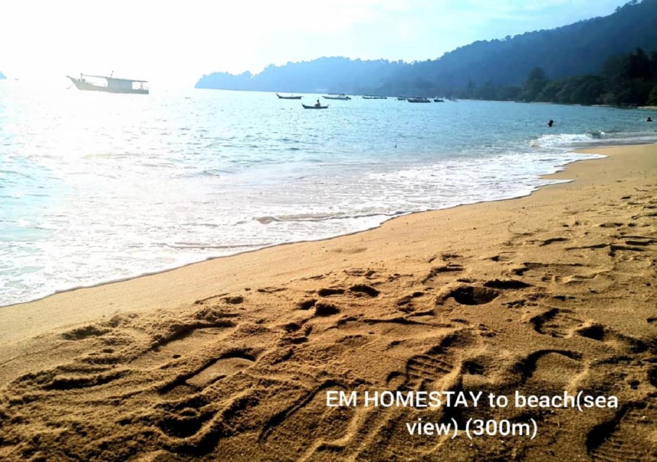 Em Homestay Pekan Pangkor ภายนอก รูปภาพ